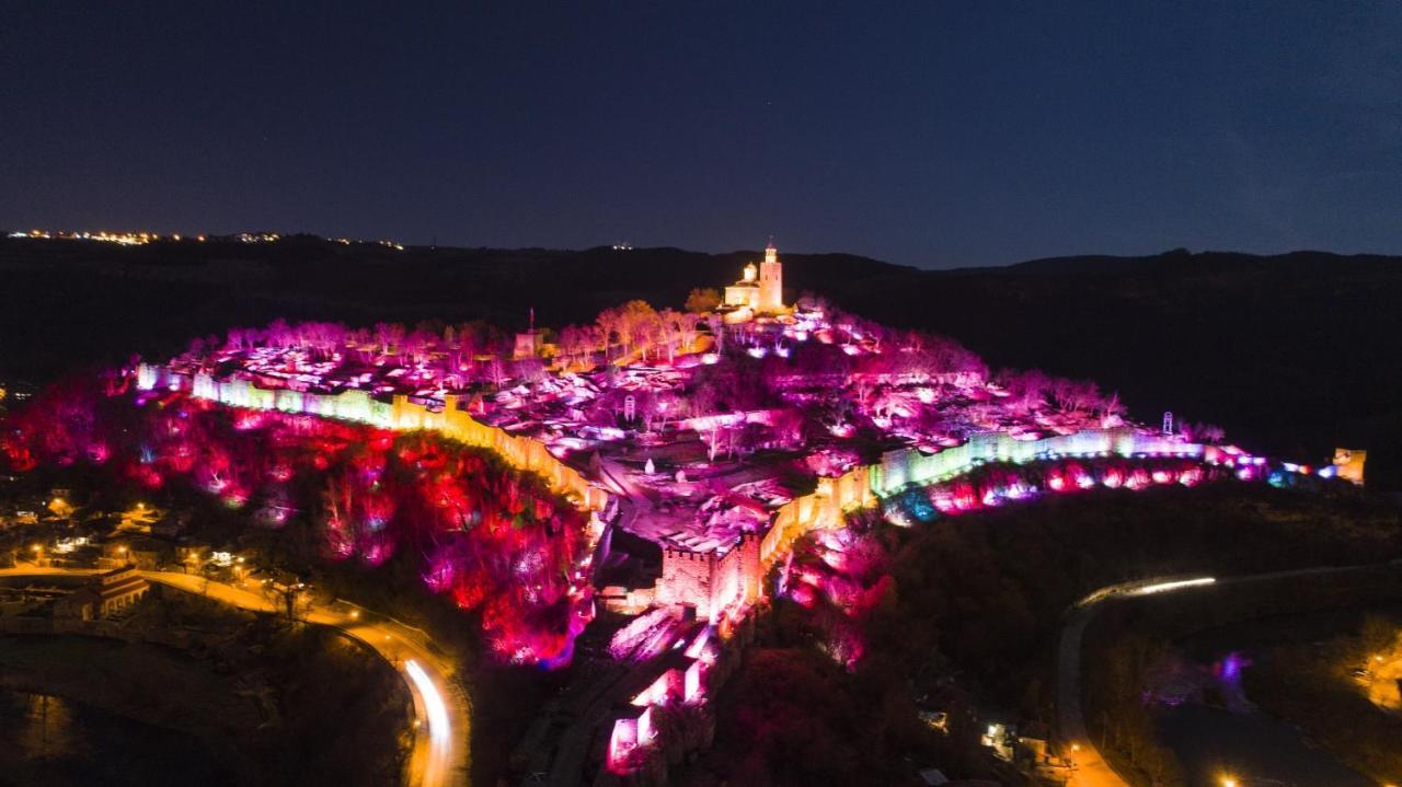 Kings View Hotel Veliko Tarnovo Kültér fotó