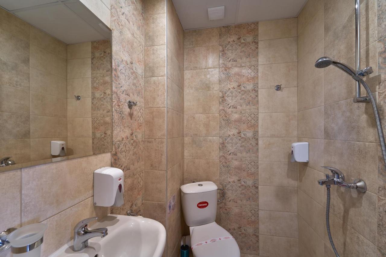 Kings View Hotel Veliko Tarnovo Kültér fotó