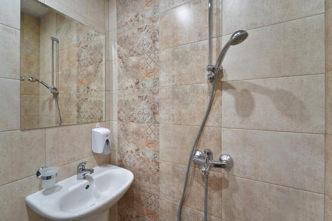 Kings View Hotel Veliko Tarnovo Kültér fotó