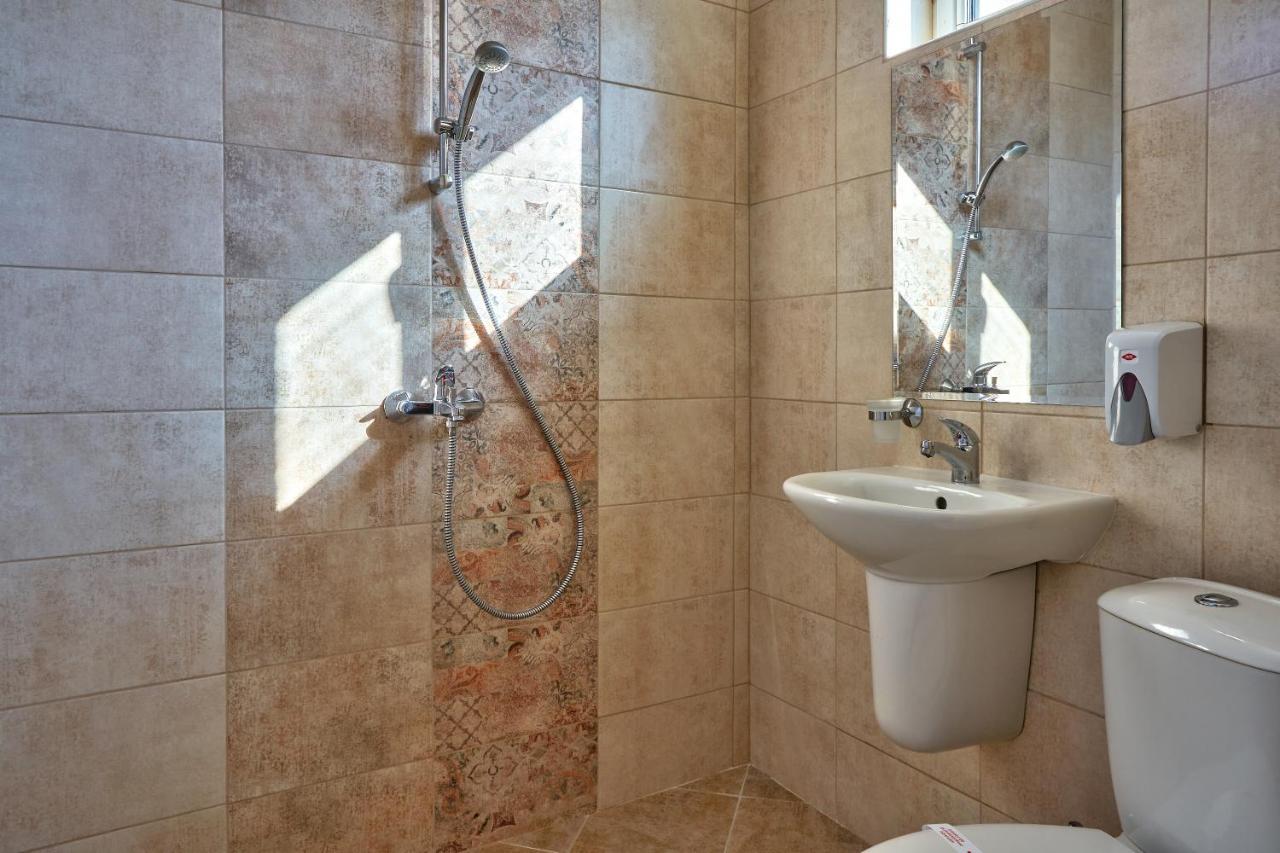 Kings View Hotel Veliko Tarnovo Kültér fotó