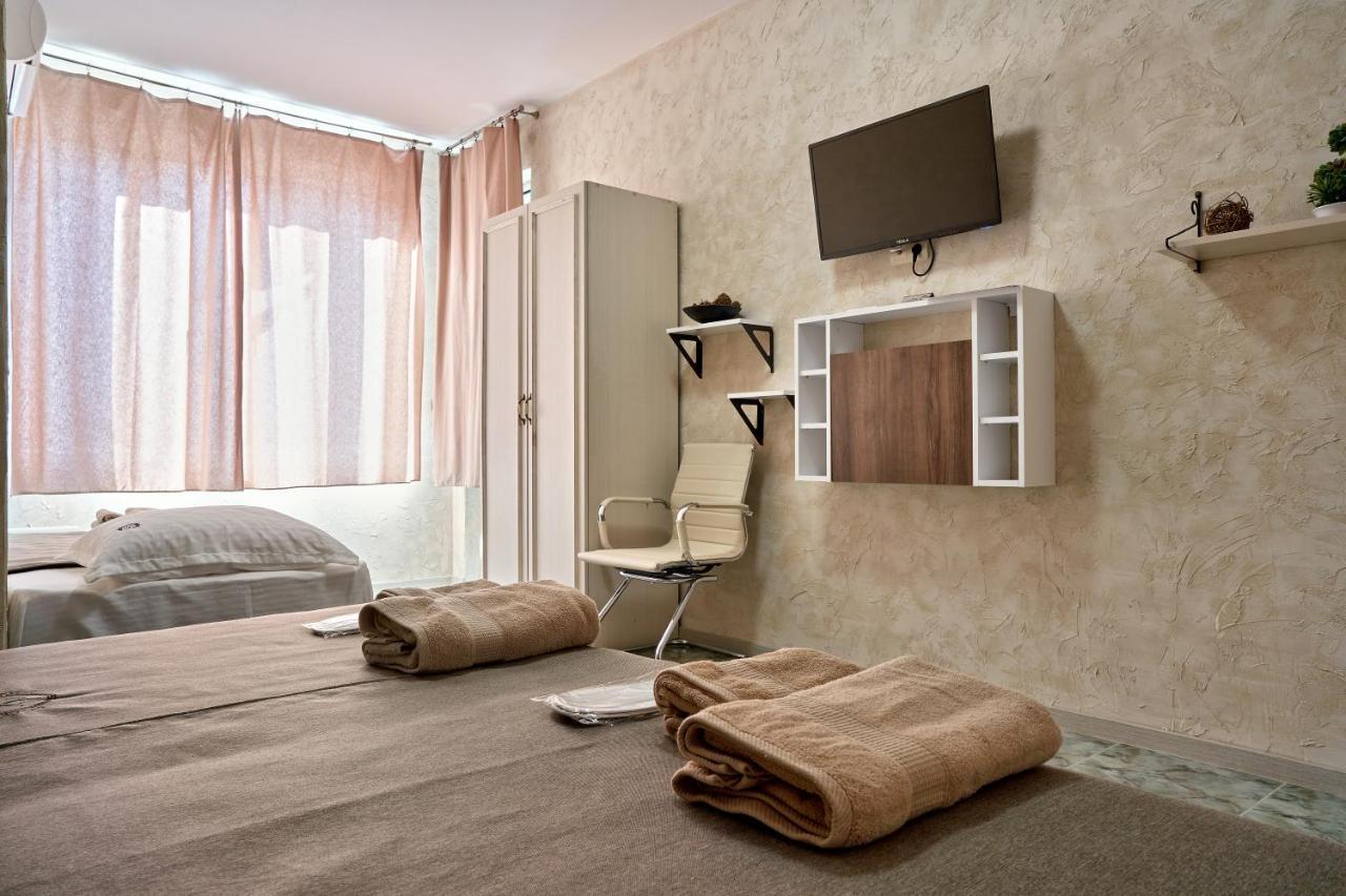 Kings View Hotel Veliko Tarnovo Kültér fotó