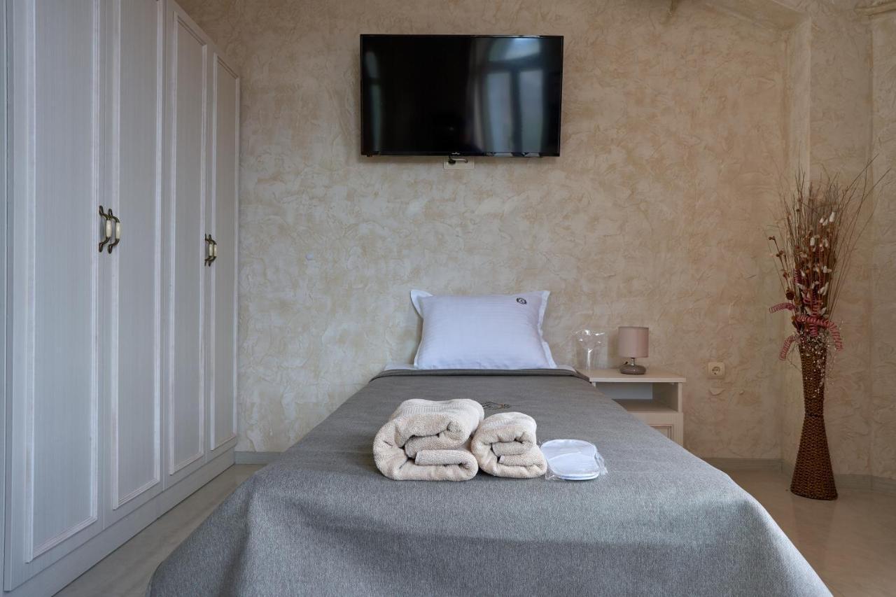 Kings View Hotel Veliko Tarnovo Kültér fotó